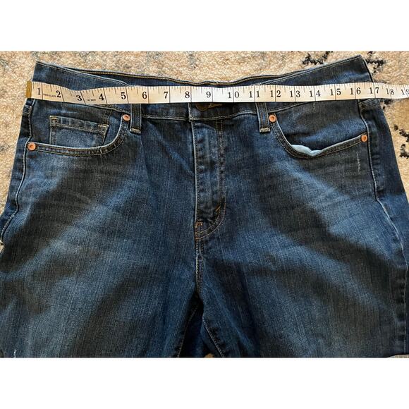 Levi's Women's 515 Bootcut Jeans Size 12 Blue Medium Wash Denim Button Pockets - Picture 4 of 8